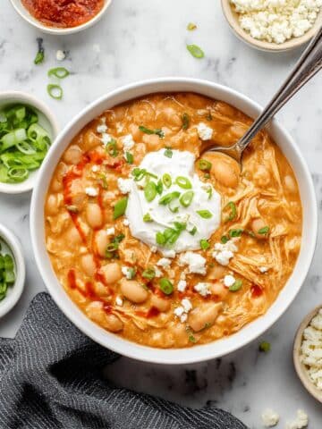Buffalo Chicken Chili (Slow Cooker or Stovetop) Recipe