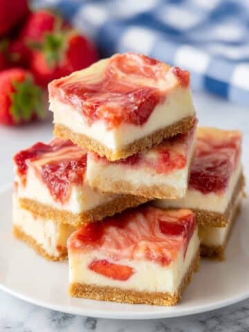 Strawberry Cheesecake Bars Recipe