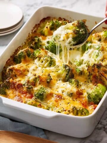 Awesome Broccoli-Cheese Casserole Recipe