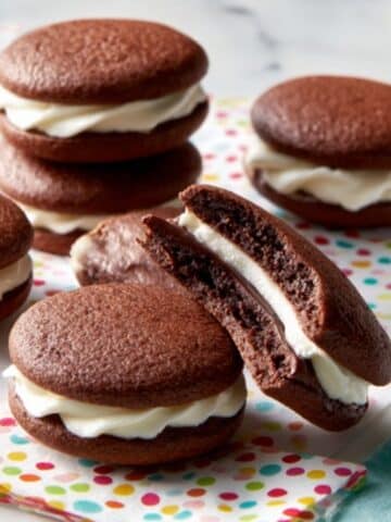 Old-Fashioned Whoopie Pies Recipe