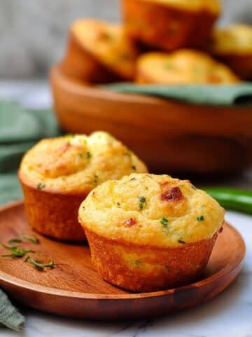 Easy Cheddar Jalapeno Cornbread Muffins Recipe