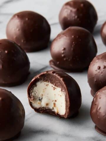 Kentucky Bourbon Balls Recipe