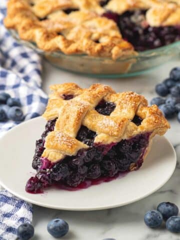 Homemade Vegan Blueberry Pie with Flaky Crust Recipe