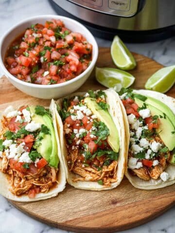 Slow Cooker Chicken Tacos Recipe
