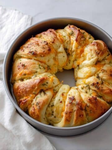 Cheesy Garlic Herb Pull Apart Bread Recipe