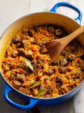 Braised Cabbage with Beef and Tomato Paste Recipe