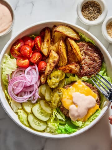 High-Protein Cheeseburger Salad Recipe