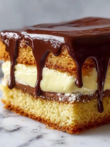 Boston Cream Pie with Chocolate Ganache Recipe
