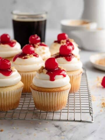 Cherry Cheesecake Cupcakes Recipe