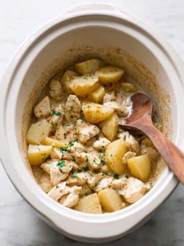 Slow Cooker Parmesan Garlic Chicken and Potatoes Recipe