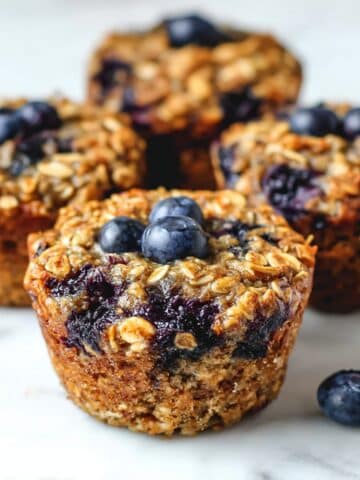 Blueberry Banana Baked Oatmeal Cups Recipe