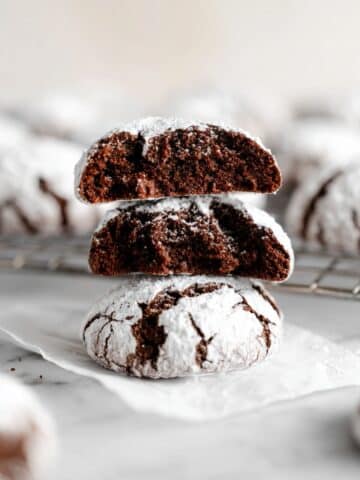 Vegan Chocolate Crinkle Cookies Recipe