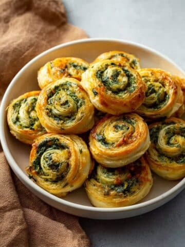 Spinach Artichoke Puff Pastry Pinwheels Recipe