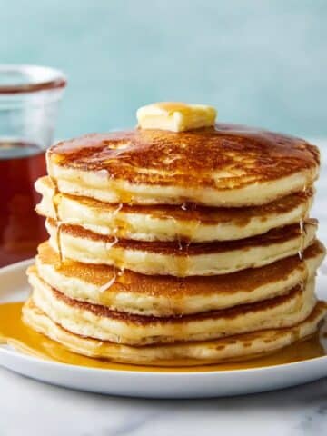 Fluffy Buttermilk Pancakes Recipe