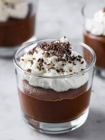 Chocolate Avocado Mousse (Super Easy!) Recipe