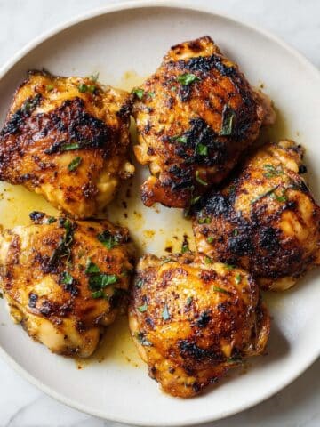 Slow Cooker Garlic Herb Chicken Thighs Recipe