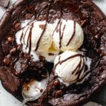 The BEST Flourless Chocolate Chip Brownies Recipe